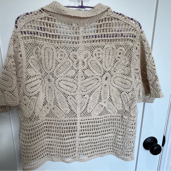 Anniwear Los Angeles Cream Crochet Floral Top Size S/M - Picture 2 of 6